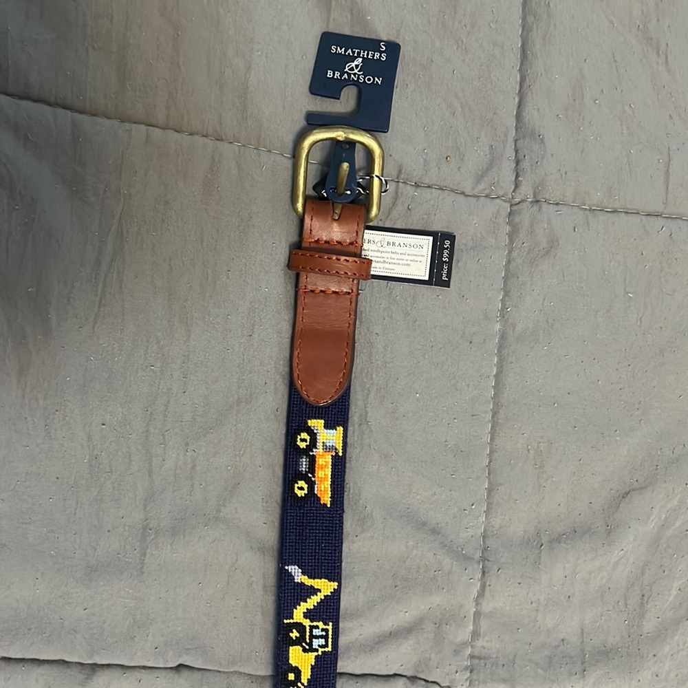Smathers & Branson needlepoint construction boys belt